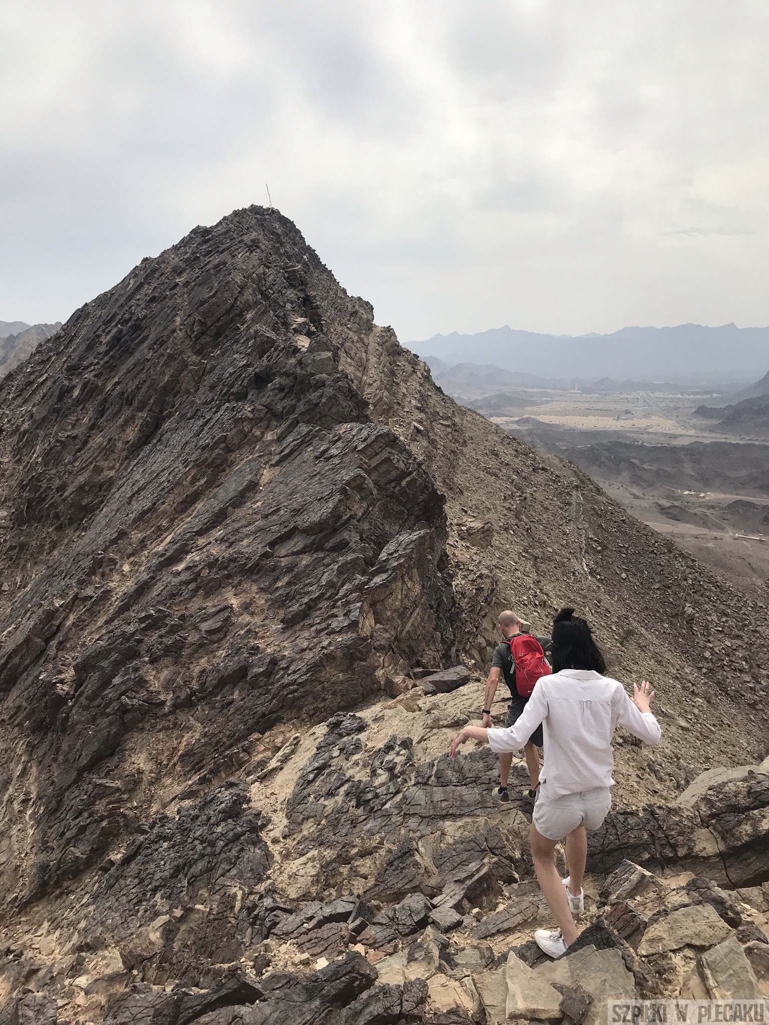 góry Hatta - Dubaj inaczej z przygodą i adrenaliną - Szpilki w plecaku