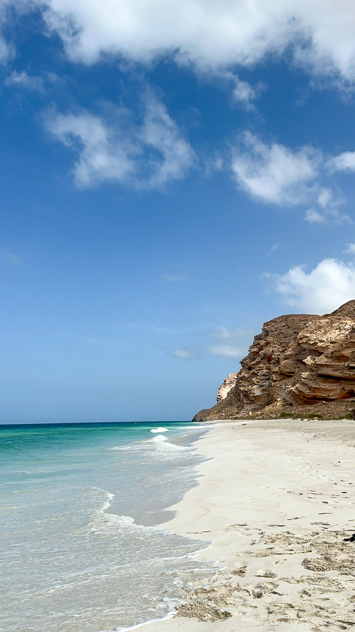 Sokotra Socotra Szpilki w plecaku Ewa Chojnowska
