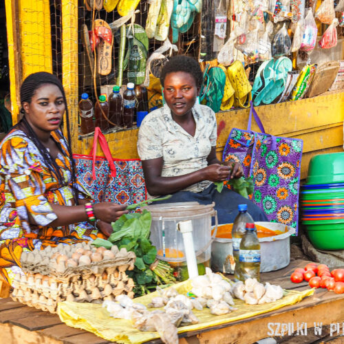 ludzie w Afryce - Szpilki w plecaku - Ewa Chojnowska (2)